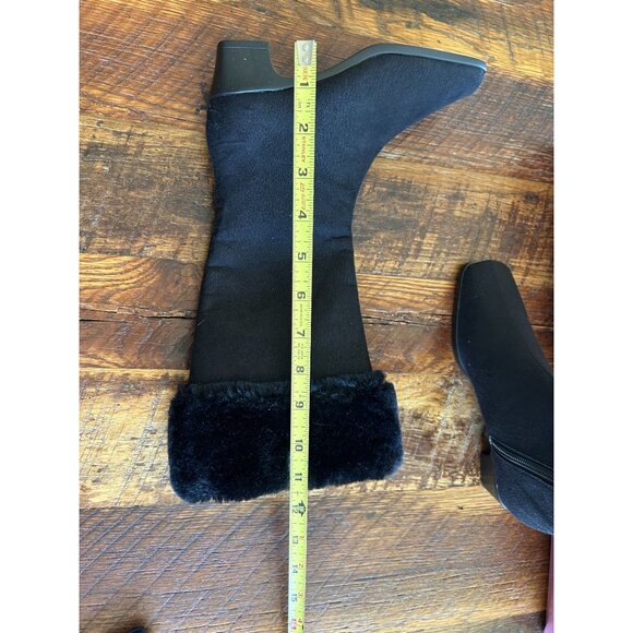 Cinderella Of Boston Black Micro Suede Fur-Lined Boots Size 2.5M - Picture 12 of 12